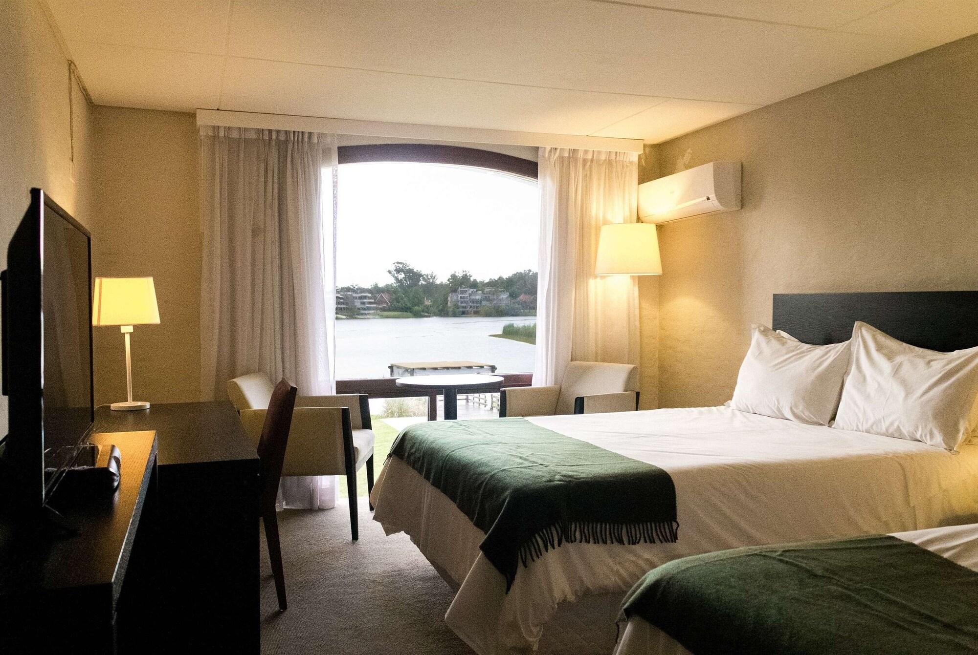 Wyndham Garden Montevideo Carrasco Otel Ciudad de la Costa Dış mekan fotoğraf