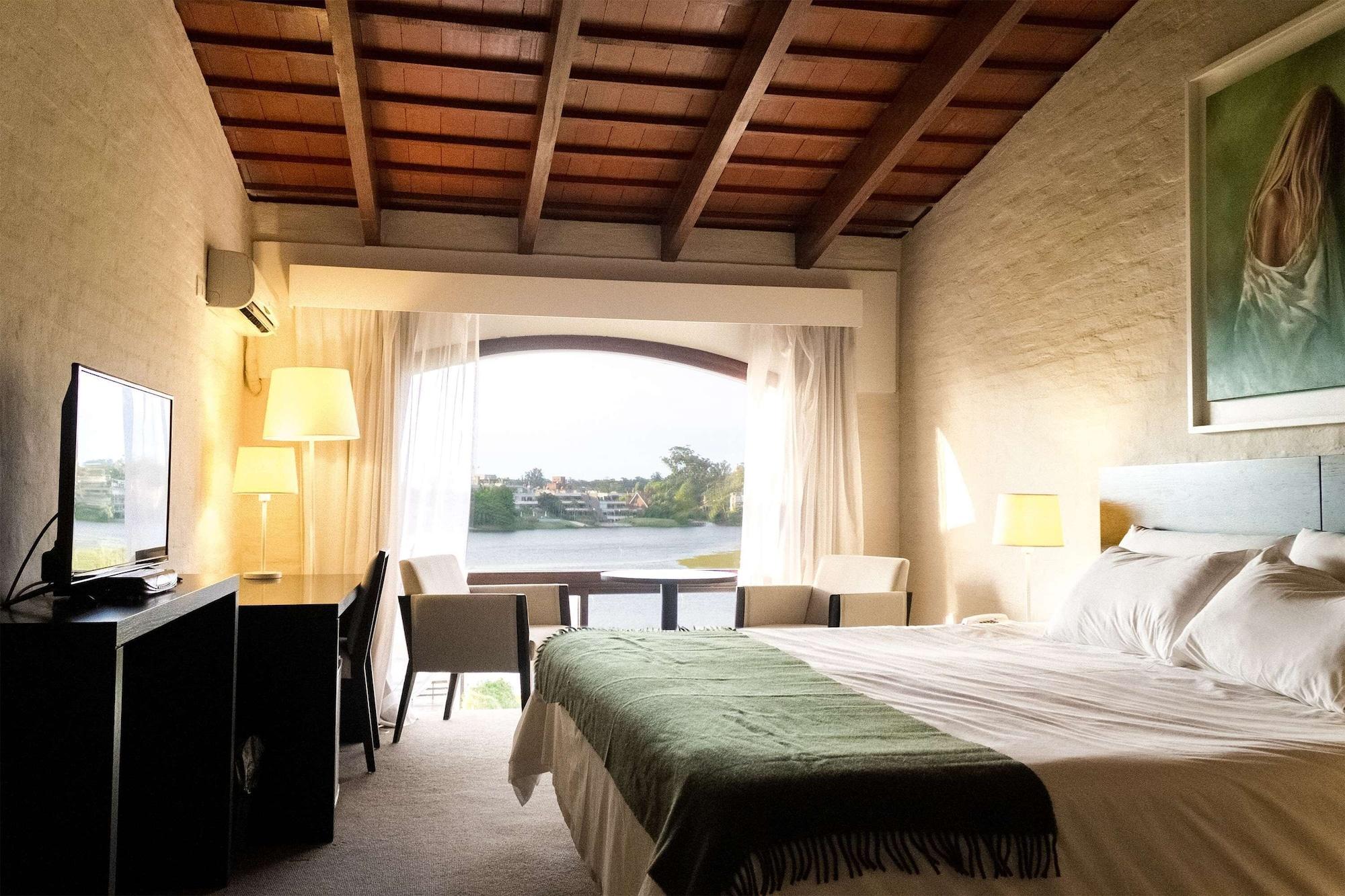 Wyndham Garden Montevideo Carrasco Otel Ciudad de la Costa Dış mekan fotoğraf