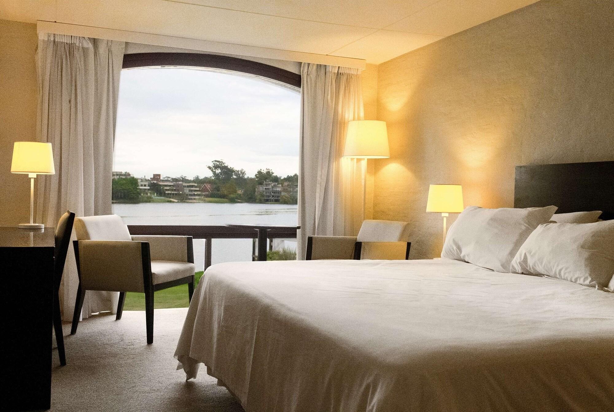 Wyndham Garden Montevideo Carrasco Otel Ciudad de la Costa Dış mekan fotoğraf